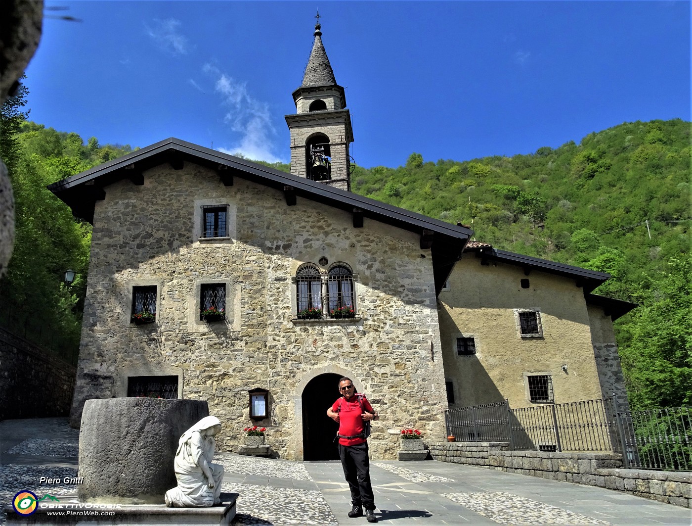 05 Al Santuario del Perello (870 m).JPG -                                